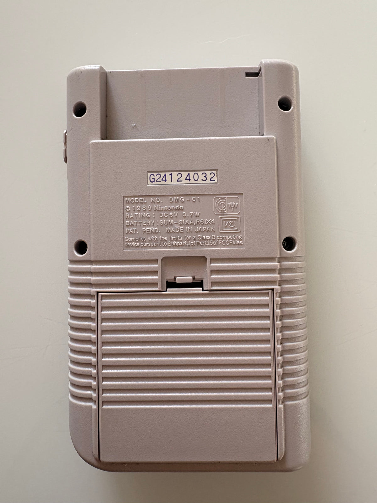 Originaler Nintendo GameBoy Classic + Tetris-Spiel
