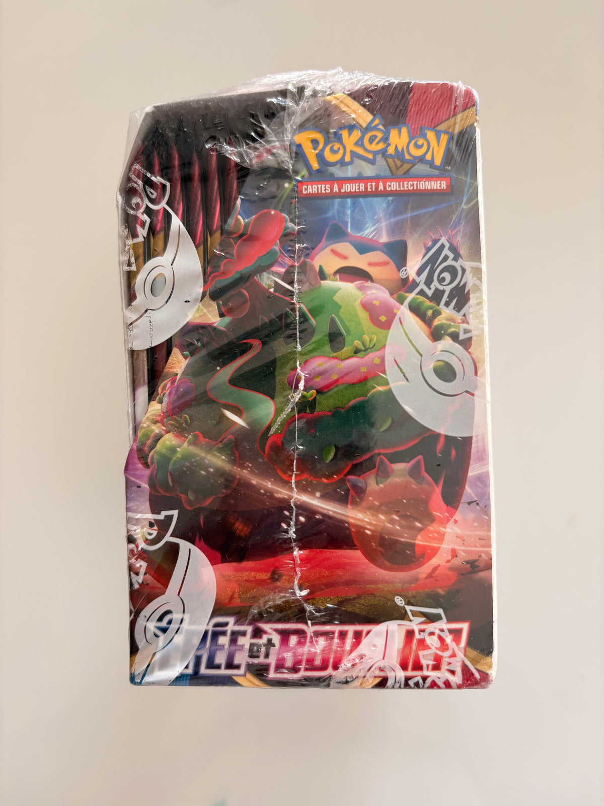 Pokémon Sword & Shield Base Set Booster Box (36 Packs, French) - Factory Sealed