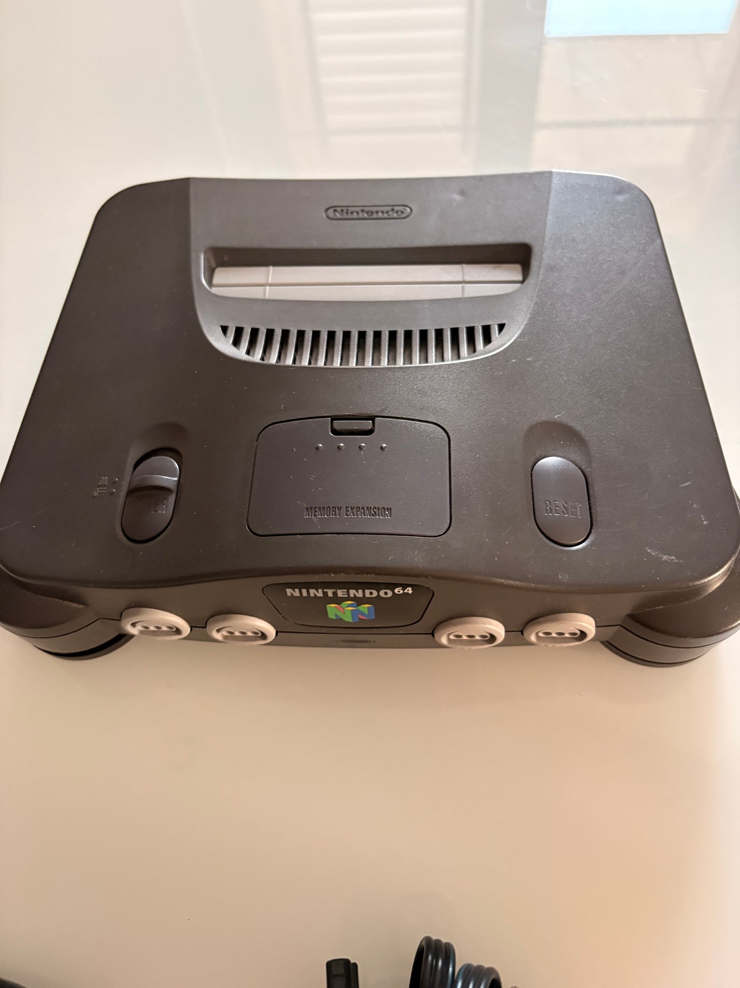 Pack Console Nintendo 64 (N64) + Manette Jaune + Mario Kart 64 + Câbles