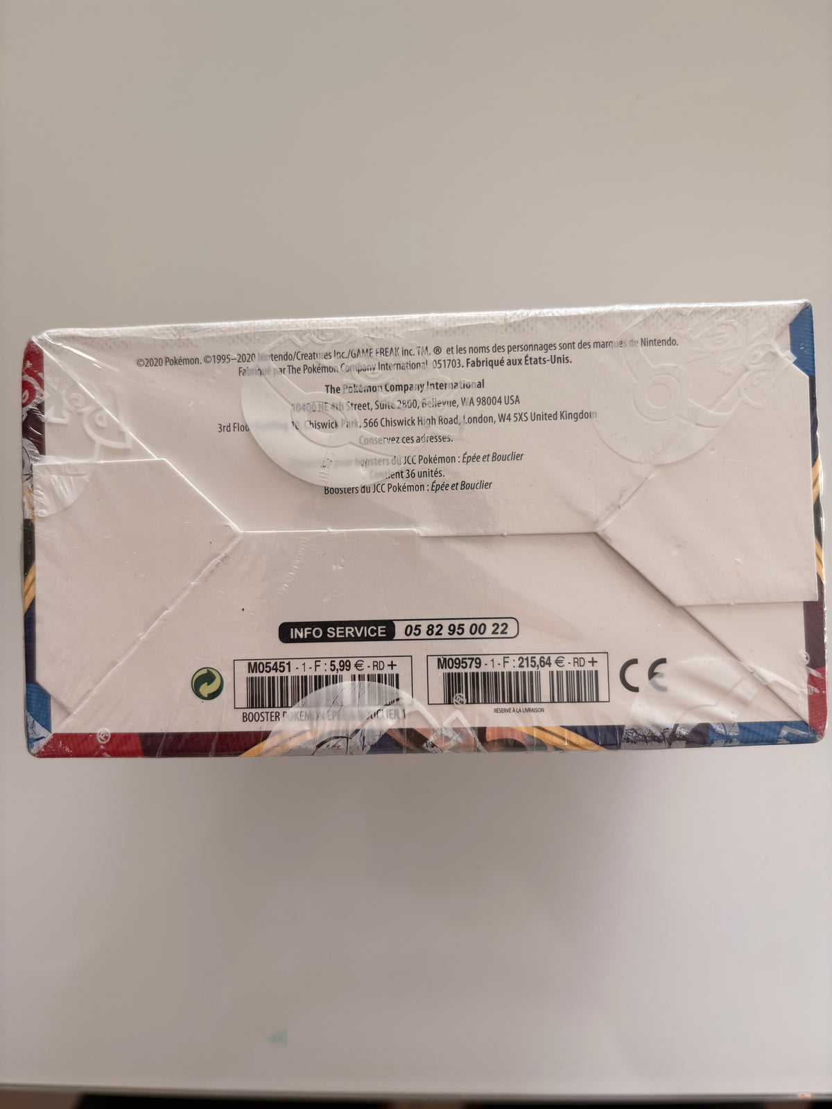 Pokémon Sword & Shield Base Set Booster Box (36 Packs, French) - Factory Sealed