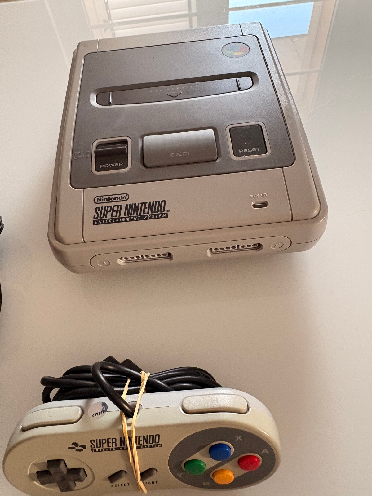 Console Super Nintendo (SNES) PAL + Jeu Mario Paint + 1 Manette originale