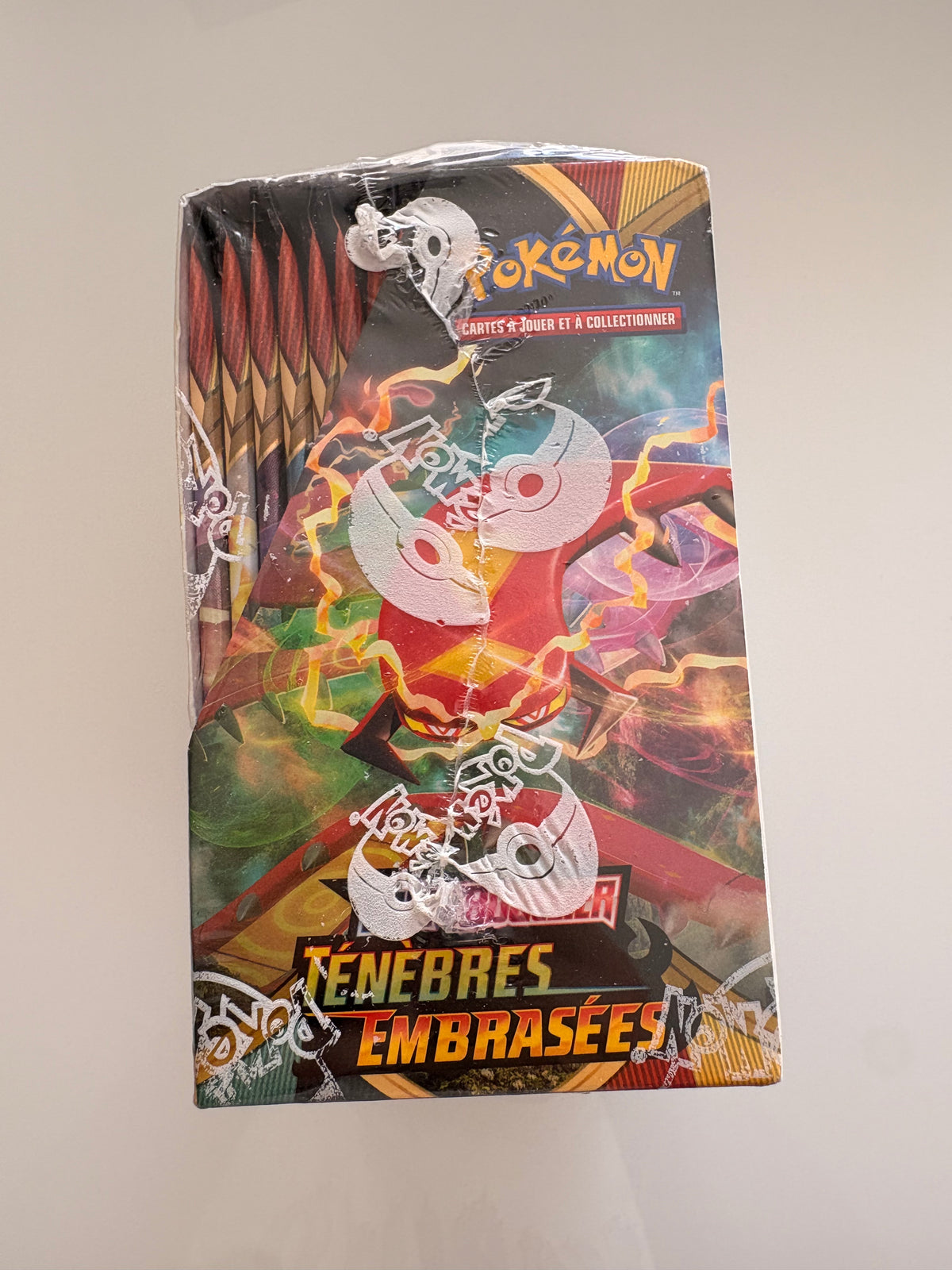 Display Pokémon Épée et Bouclier Ténèbres Embrasées EB03 (36 Boosters VF) - Scellé d'origine