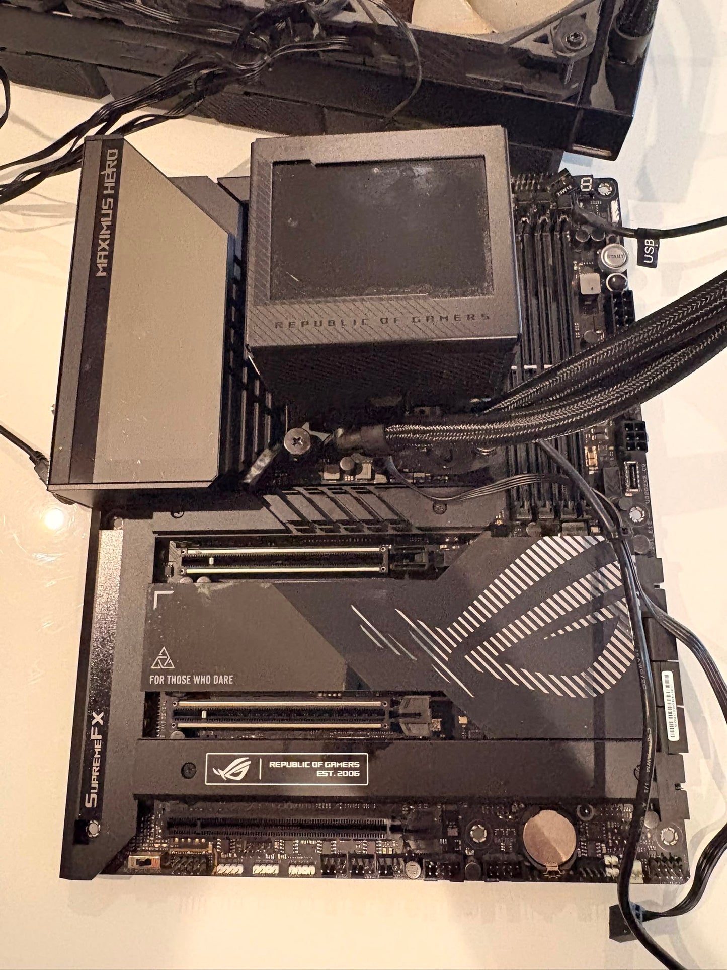 Kit Composants Ultra High-End — i9-14900K / Z790 Hero / 4 To NVMe / Ryujin III 360
