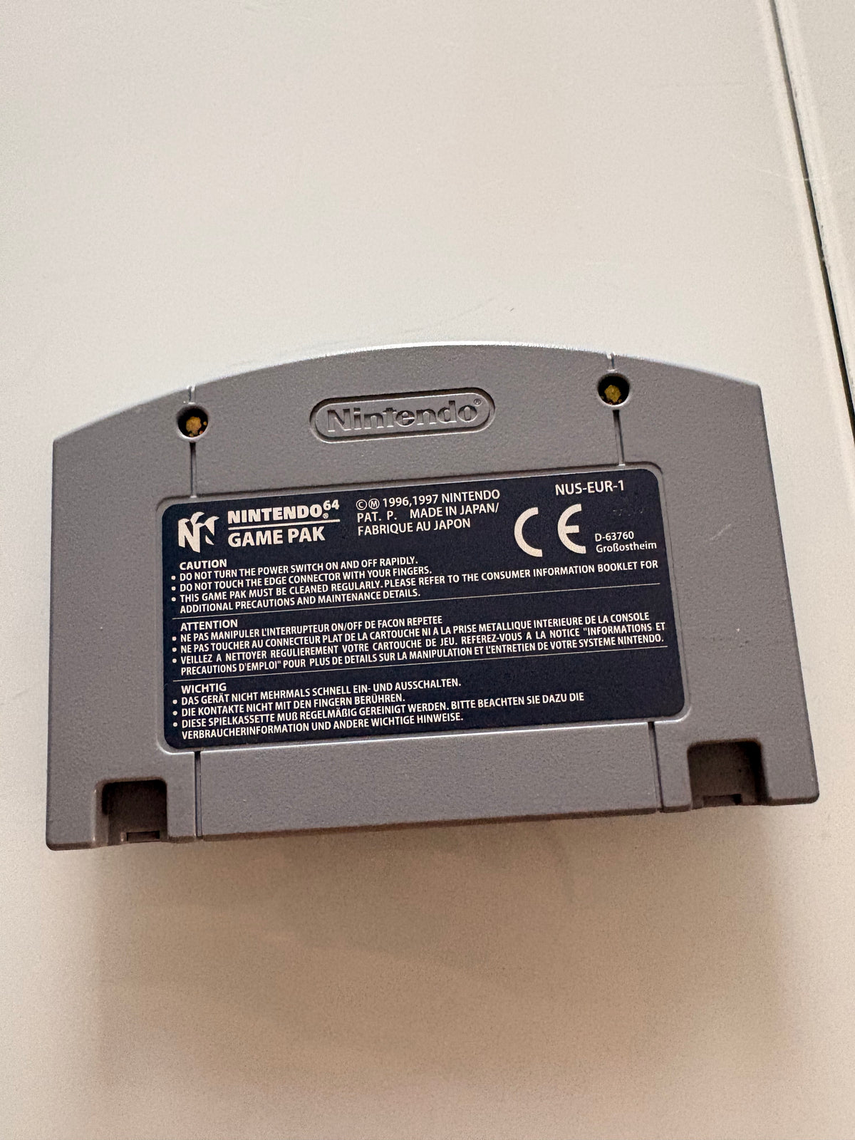 Pack Console Nintendo 64 (N64) + Manette Jaune + Mario Kart 64 + Câbles