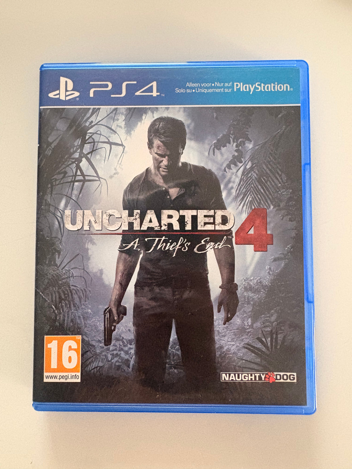 Pack Console Sony PlayStation 4 Fat Noire – Manette DualShock 4, Câblage Complet & 2 Jeux Inclus