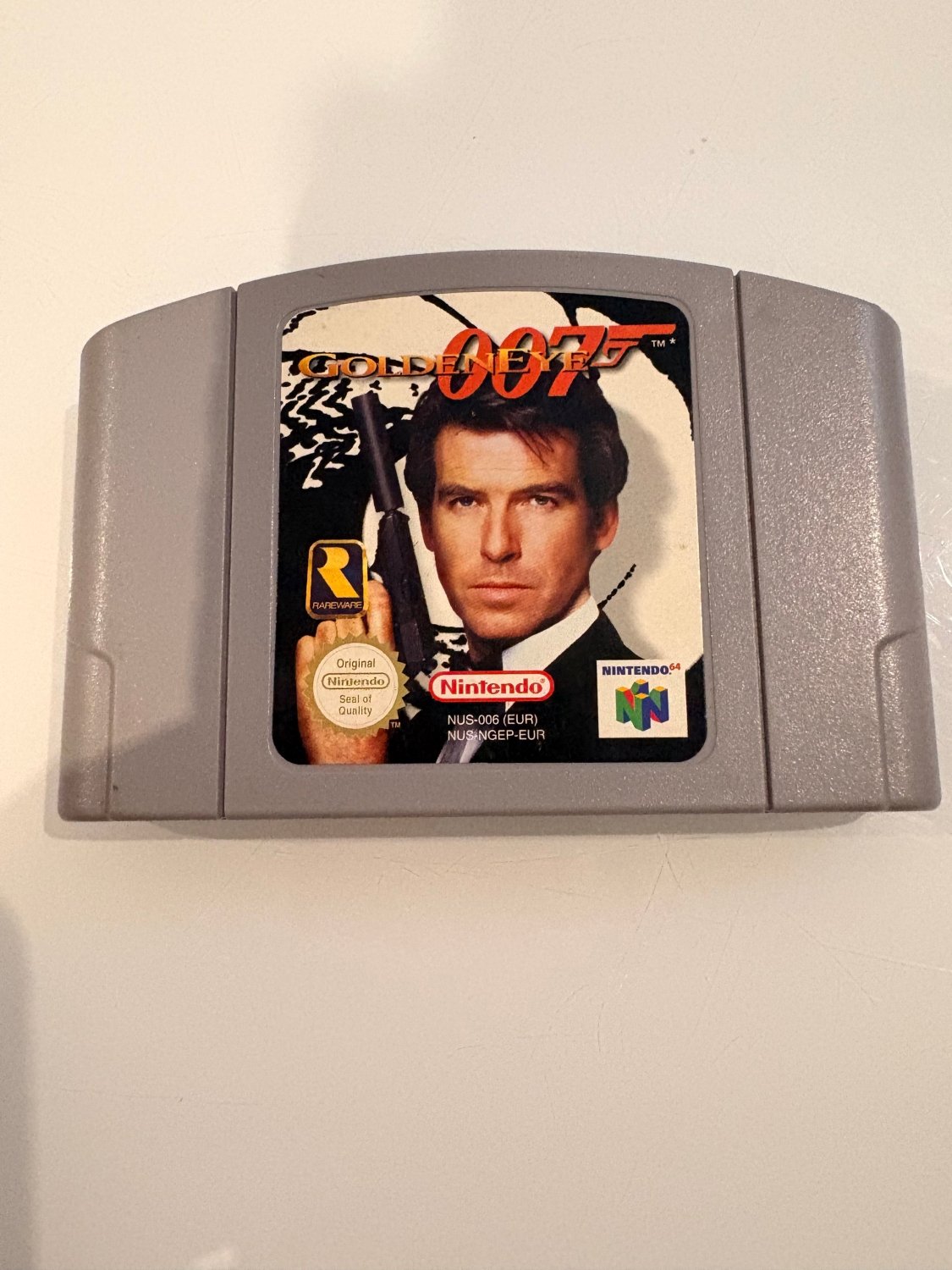 GoldenEye 007 - Nintendo 64 - DevilTek